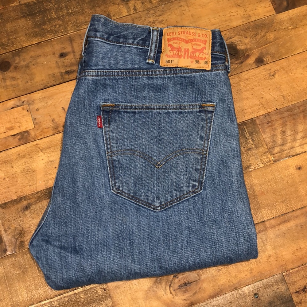 Levi 501 Jeans Button Fly 38 x 36